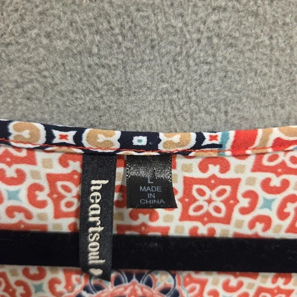 HeartSoul‎ Tunic Top Shirt Women Size Large Bandana Triangle Hem Boho Casual - Picture 4 of 8